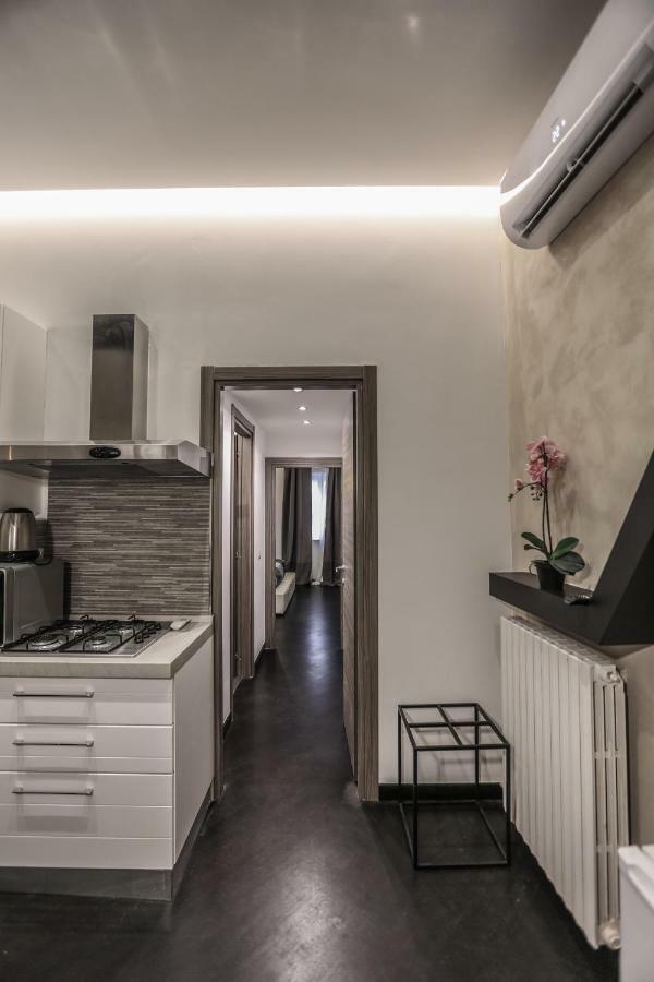 Stylish Apartment Near Duomo Milan Extérieur photo